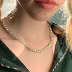 vintage light green pearl necklace